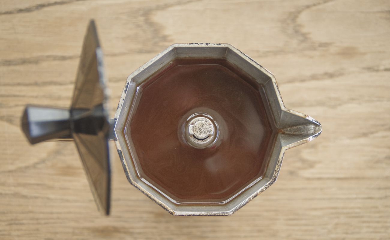 ¿Cuánto dura el café hecho?|¿Cuánto dura el café hecho en la nevera?|¿Cuánto dura el café hecho en un termo?